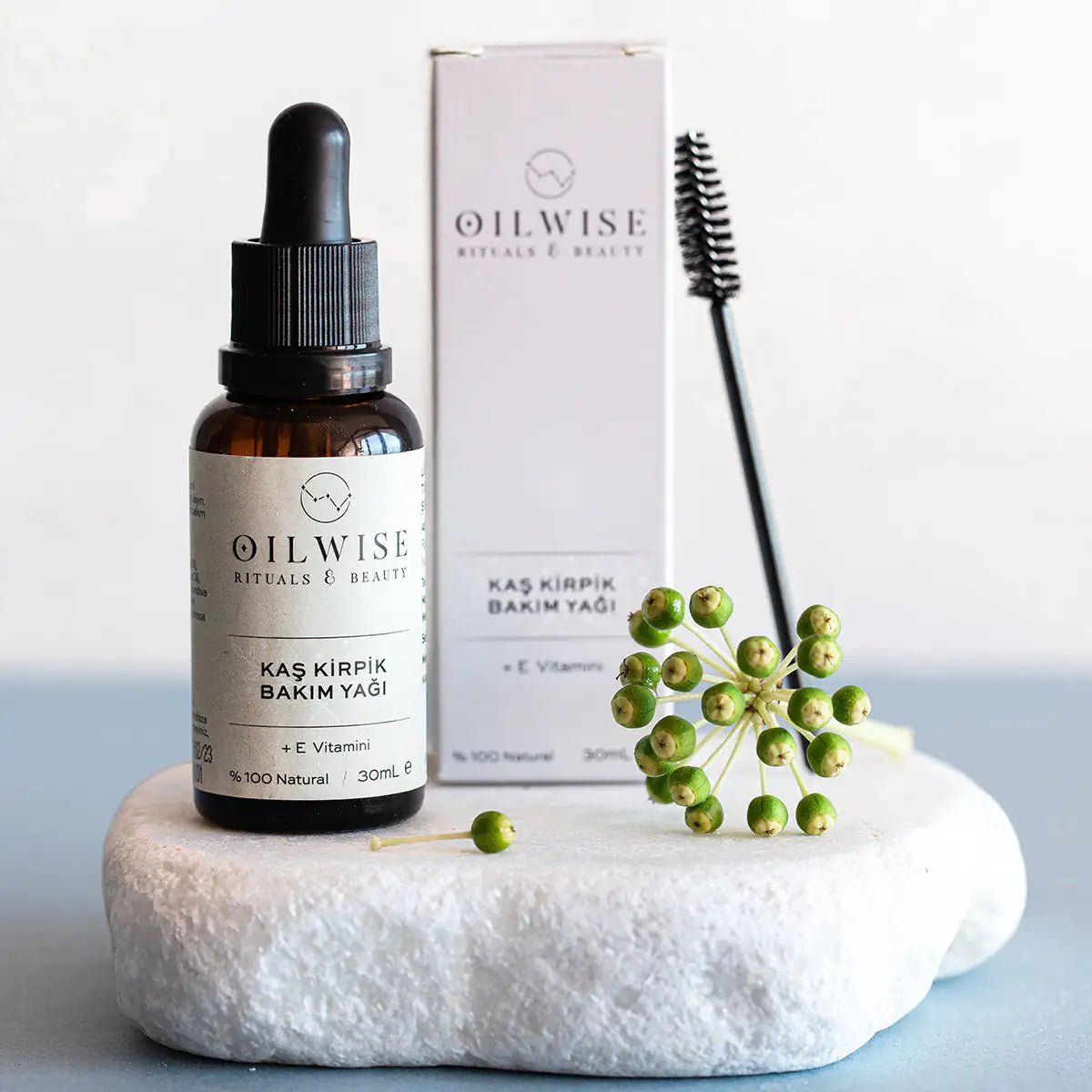 Oilwise Eyebrow Eyelash Care Oil - Organic Beauty Solution